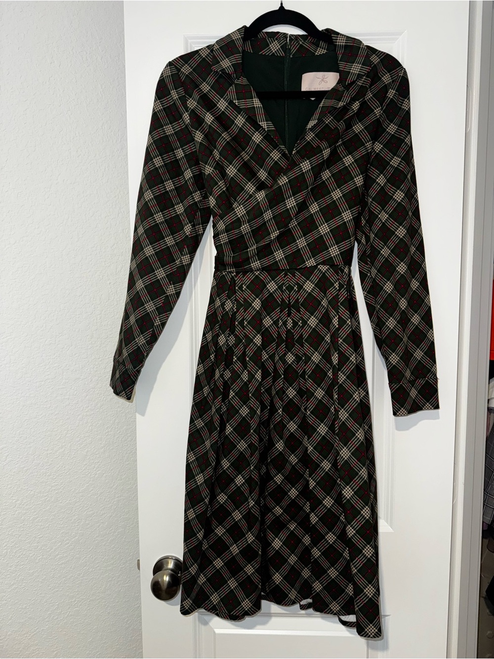 Gal Meets Glam Parker Plaid Long Sleeve Dress Size 6 - Picture 3 of 5